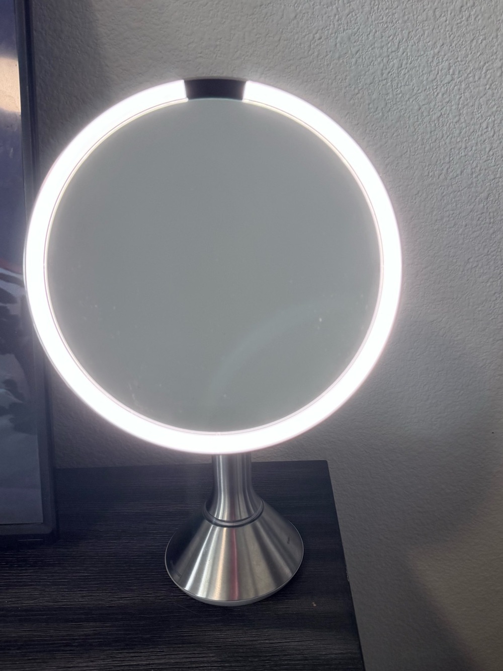 💙 SIMPLE HUMAN LED Sensor Mirror Lighted Round Vanity Mirror in Brushed Chrome - Picture 9 of 13